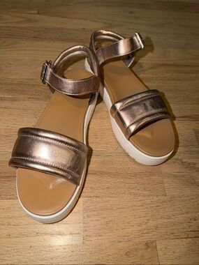 Metallic Rose Gold Platform Sandals UGG